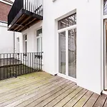 Bright With Terrace In Heart Of *